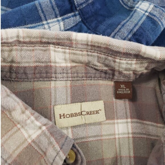 Upcycled Distressed Flannel with "Butterfrog" Embroidered Patch XL - Picture 6 of 7